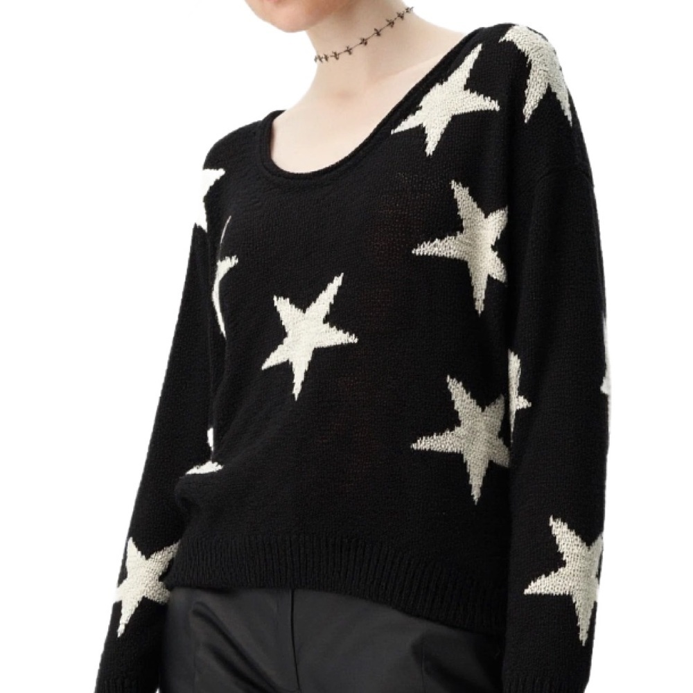 Olivaceous Black & White Star Pattern Knit Scoop Neck Pullover Size Small